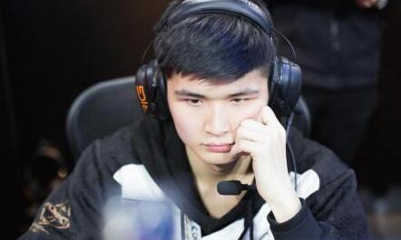 盘造成的表 盘造成的表