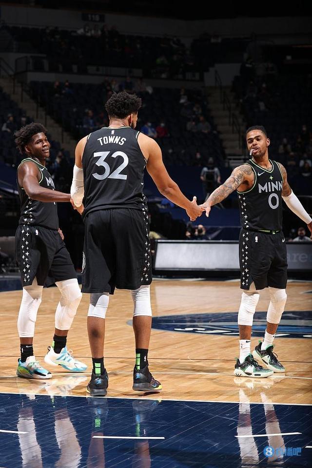 在弱侧与罗 在弱侧与罗