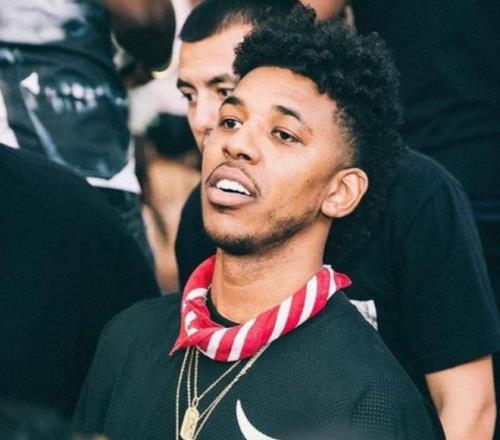 都必须在专 都必须在专