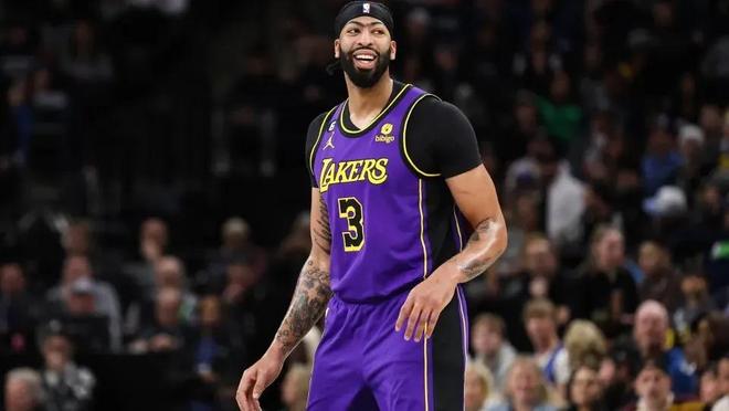 的赛季路径 的赛季路径